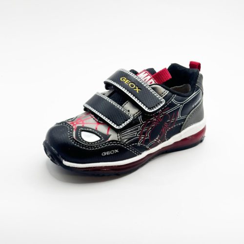 BB20-00001297 Geox Világítós Gyerek Cipő, Fiú, Fekete, B2684A (hibás termék - fotózva)