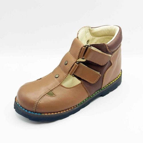 BB20-20250074 Salus Szupinált Zárt Szandál, Fiú, Barna, FLO-801